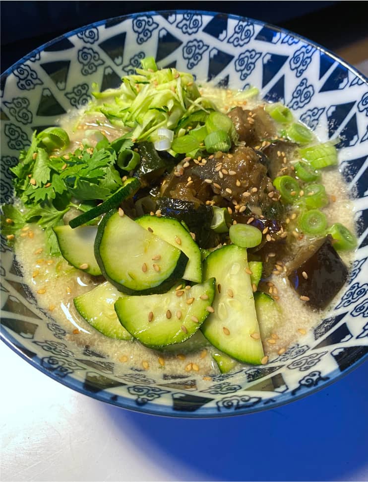 ramen d'été vegan traiteur popote végétale traiteur végétarien et vegan à Paris